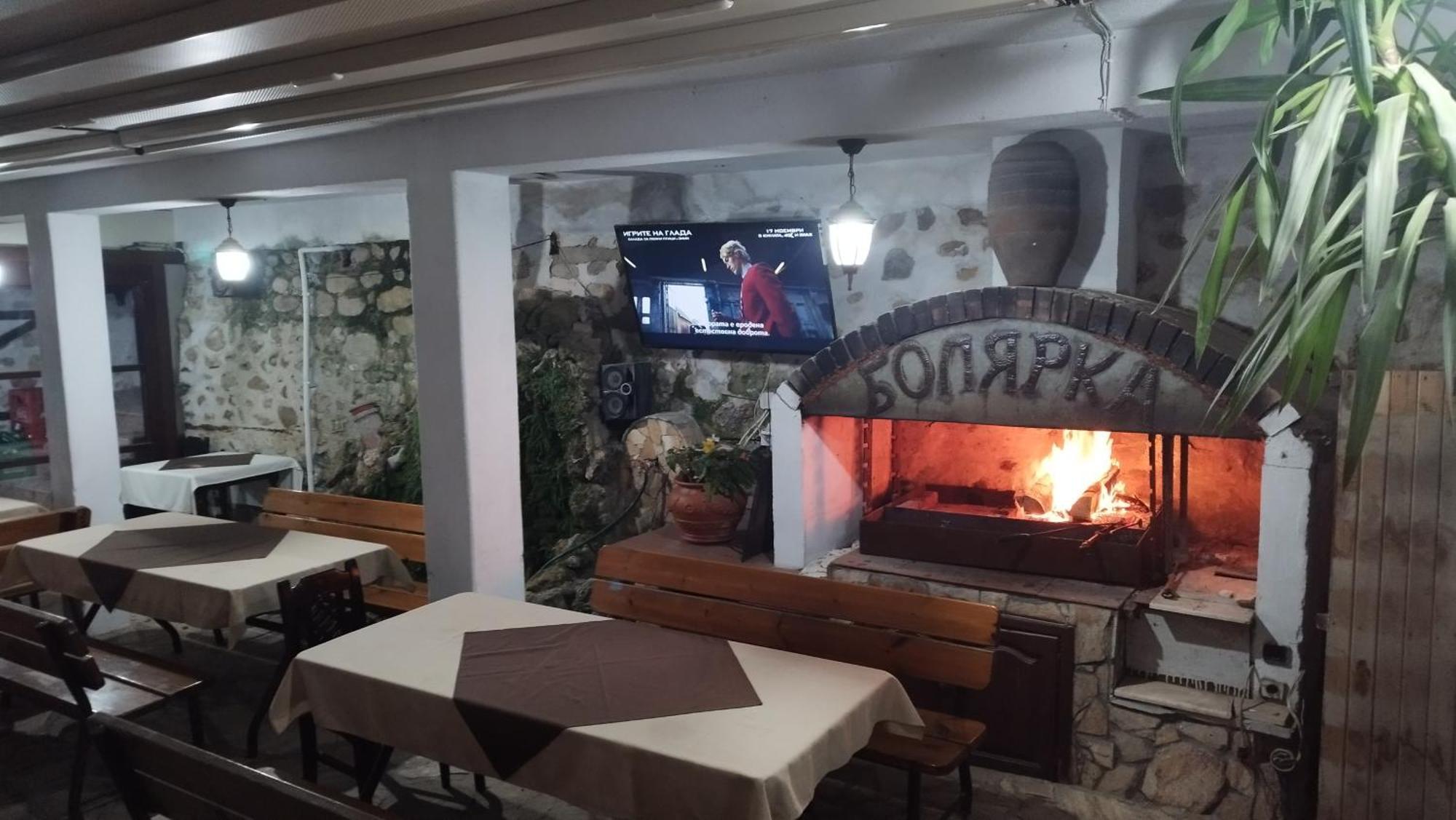 Hotel Bolyarka メルニック エクステリア 写真